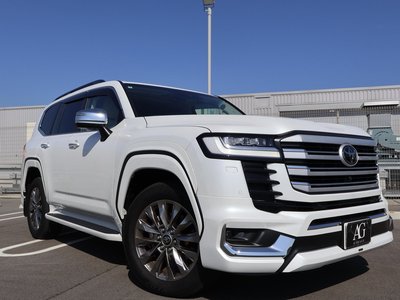 TOYOTA LAND CRUISER 300 - 3