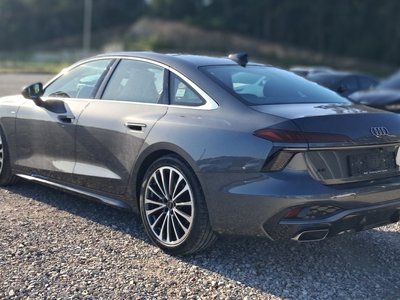 AUDI A6 - 8