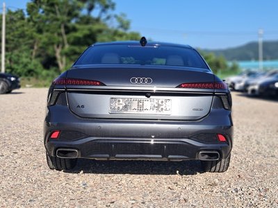 AUDI A6 - 4