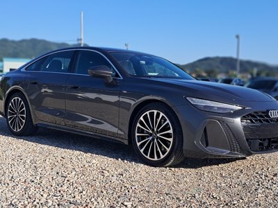 AUDI A6 - 6
