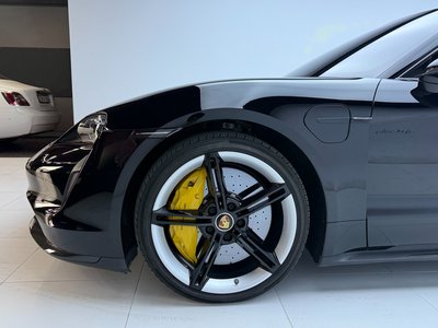 2021 Porsche TAYCAN thumbnail 12