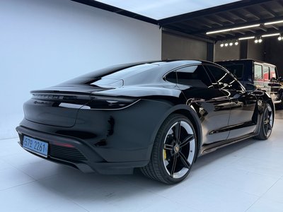 2021 Porsche TAYCAN 照片 3