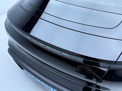2021 Porsche TAYCAN thumbnail 20