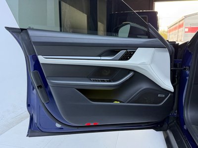 2021 Porsche TAYCAN thumbnail 14