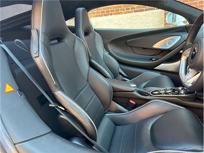 MCLAREN MCLAREN GT - 10