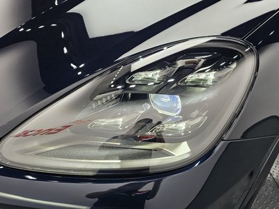 PORSCHE CAYENNE - 9