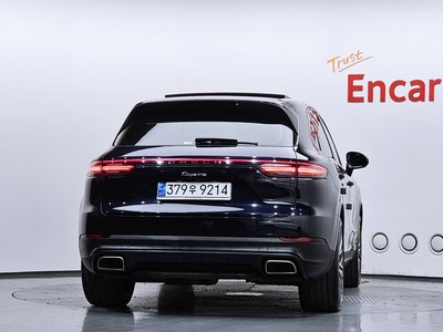PORSCHE CAYENNE - 3