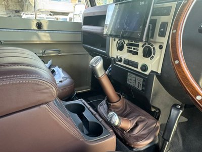 2016 LAND Rover DEFENDER 缩略图 16