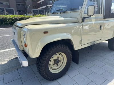 LAND ROVER DEFENDER - 6