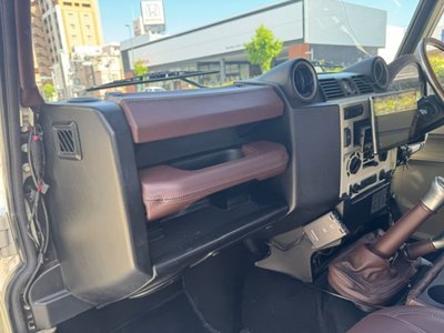 2016 LAND Rover DEFENDER 缩略图 26
