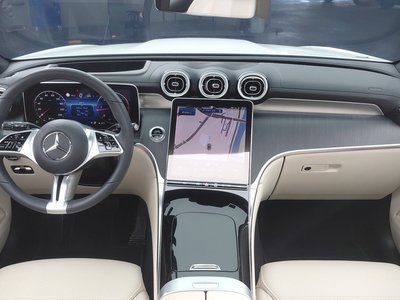 MERCEDES-BENZ GLC - 7