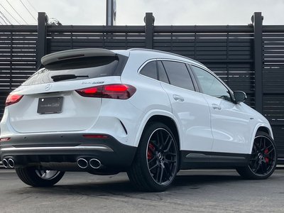 MERCEDES-BENZ GLA AMG - 4