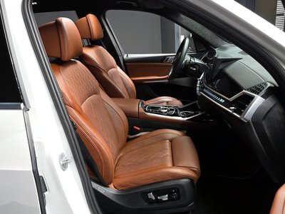 2024 BMW X7 缩略图 17