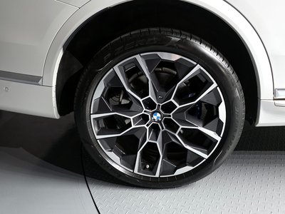 BMW X7 - 6