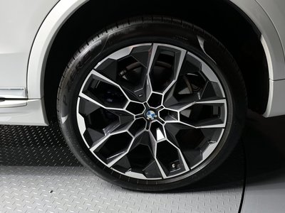BMW X7 - 8