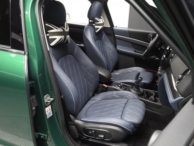 MINI COUNTRYMAN - 10