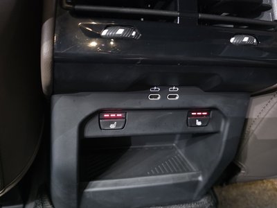 2025 BMW 5 SERIES — миниатюра 28