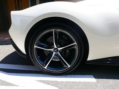 صورة 10 لـ 2024 Ferrari 296 GTS