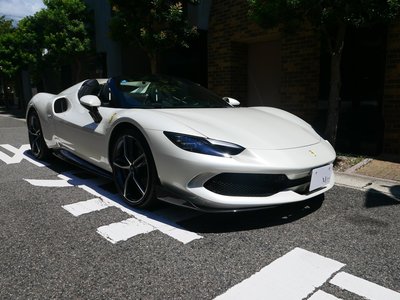صورة 1 لـ 2024 Ferrari 296 GTS