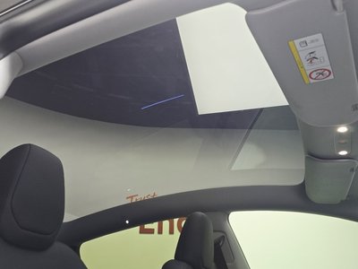 صورة مصغرة 17 لـ 2025 Tesla MODEL Y
