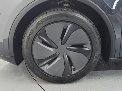صورة 6 لـ 2025 Tesla MODEL Y