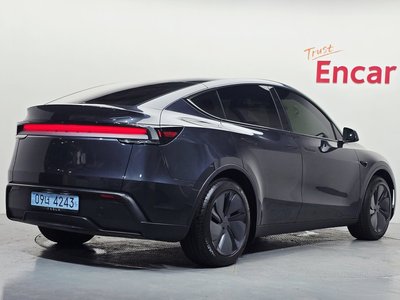 صورة 3 لـ 2025 Tesla MODEL Y
