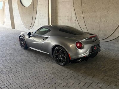 2016 ALFA Romeo 4C — фото 4