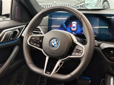 2025 BMW I4 thumbnail 11