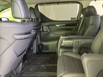 TOYOTA ALPHARD - 8