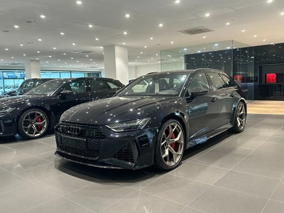 AUDI RS6 - 1