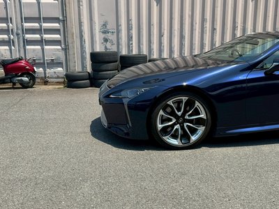 صورة مصغرة 12 لـ 2018 Lexus LC