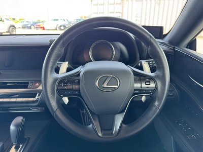صورة مصغرة 46 لـ 2018 Lexus LC
