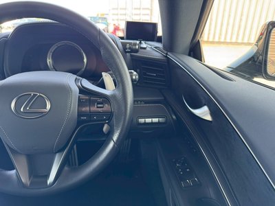 صورة مصغرة 47 لـ 2018 Lexus LC