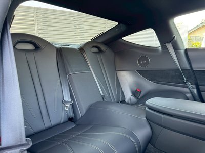 صورة مصغرة 64 لـ 2018 Lexus LC