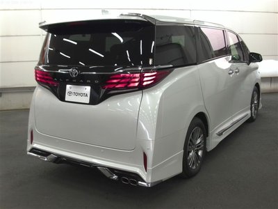 2023 Toyota ALPHARD — фото 6