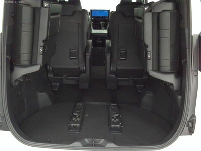 2023 Toyota ALPHARD — фото 9