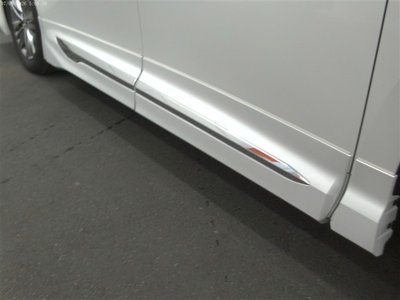 2023 Toyota ALPHARD — фото 4