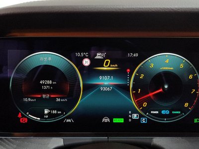 MERCEDES-BENZ CLS - 8