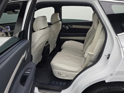 2025 Genesis GV80 — миниатюра 16