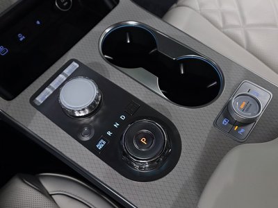 2025 Genesis GV80 — миниатюра 12
