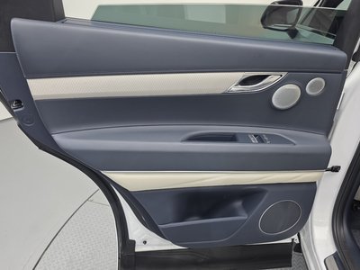2025 Genesis GV80 — миниатюра 15