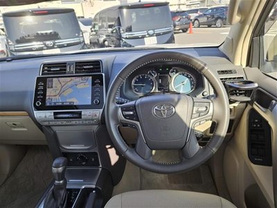 TOYOTA LAND CRUISER PRADO - 2