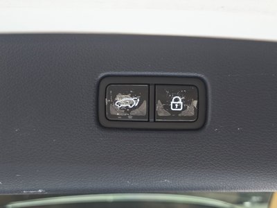 2021 Genesis GV80 thumbnail 36