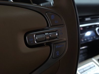 2021 Genesis GV80 thumbnail 39