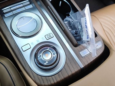 GENESIS G80 (RG3) - 9