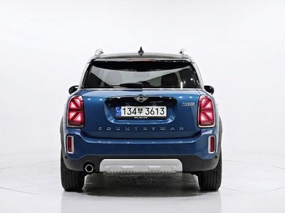 MINI COUNTRYMAN - 3