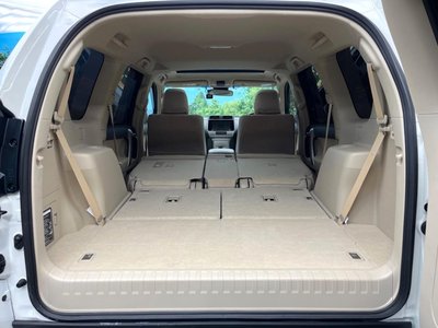 TOYOTA LAND CRUISER PRADO - 10