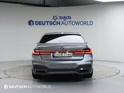BMW 7 SERIES - 4