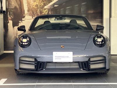 PORSCHE 911 CABRIOLET - 2