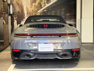 PORSCHE 911 CABRIOLET - 5